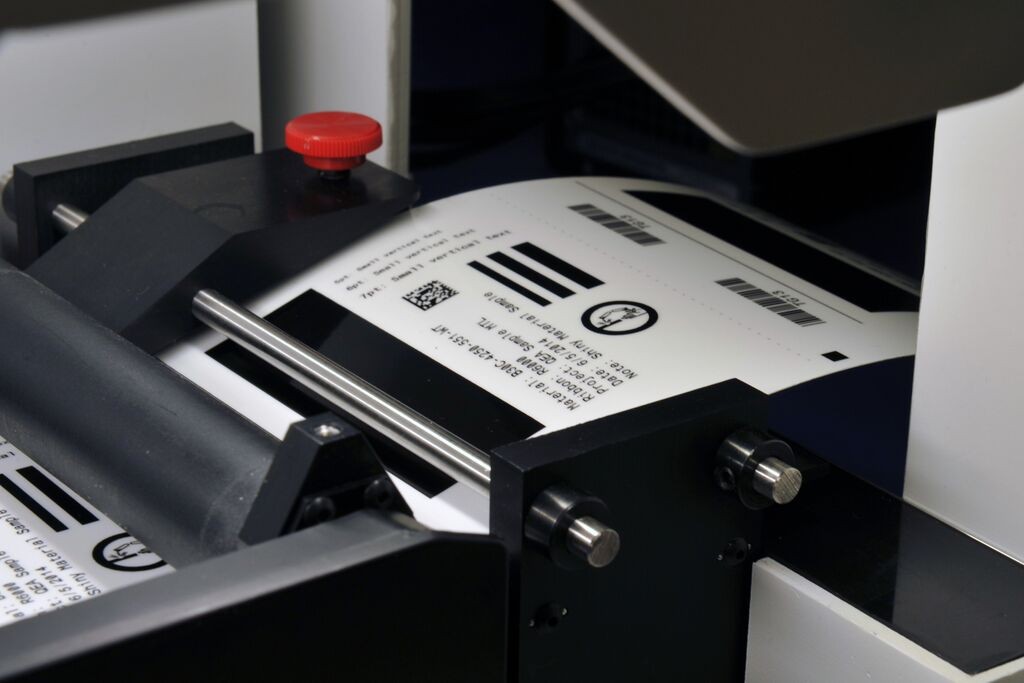 IAS®-1000L is an automated label print quality analysis system ideally equipped to analyze strips or continuous rolls of labels in a broad range of sizes.